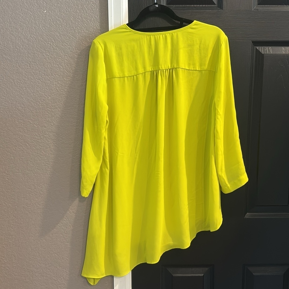 Karen Kane Vibrant Yellow Asymmetrical Tunic - Picture 4 of 4
